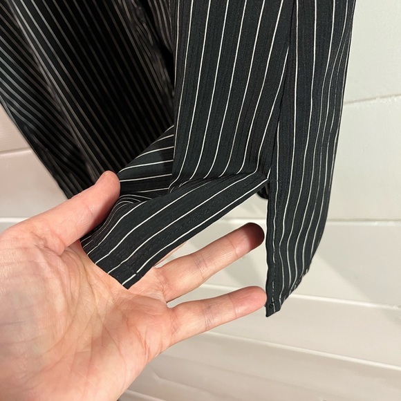 🖤VINTAGE THE BAY Black & White Striped Blouse – Estimated Size L - Picture 7 of 9